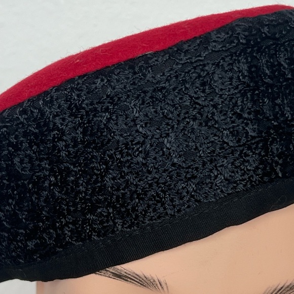 TASSEL FRINGE 1950’s Wool Soutache Embroidered Red and Black Women's Pillbox Hat - Picture 4 of 17